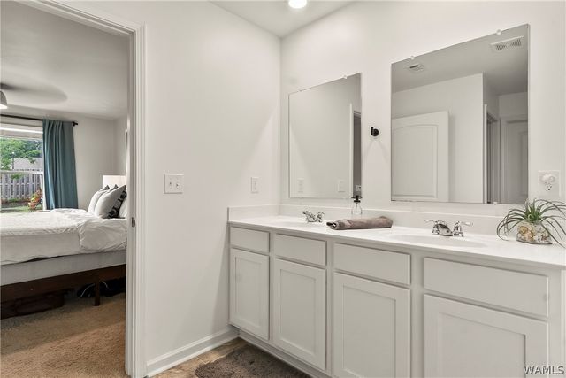 3704 Magnolia Hills Dr, Northport, AL 35473
