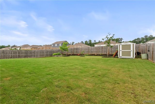 3704 Magnolia Hills Dr, Northport, AL 35473