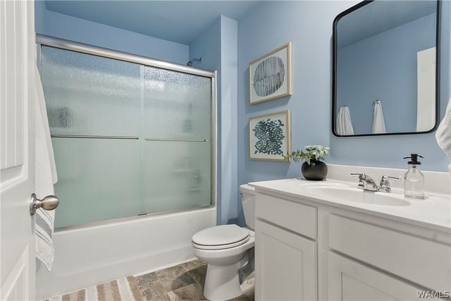 3704 Magnolia Hills Dr, Northport, AL 35473