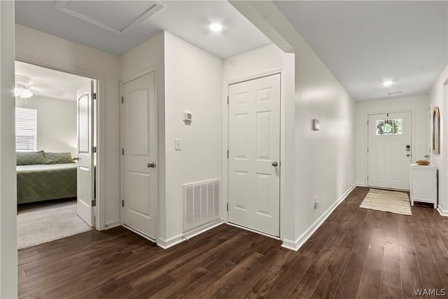 3704 Magnolia Hills Dr, Northport, AL 35473