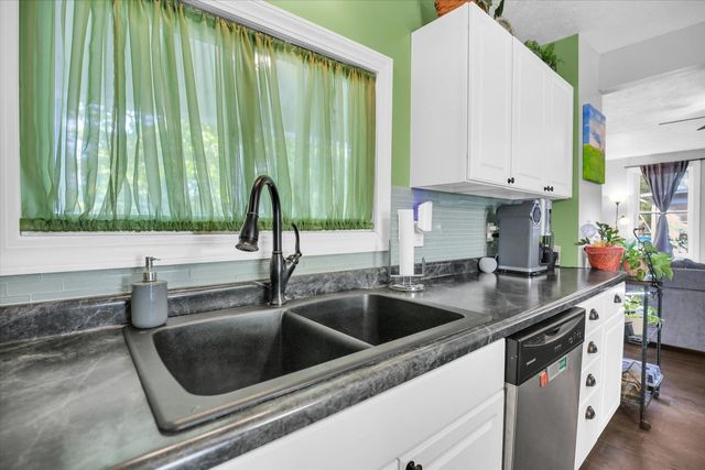 641 E Center Street, Paxton, IL 60957