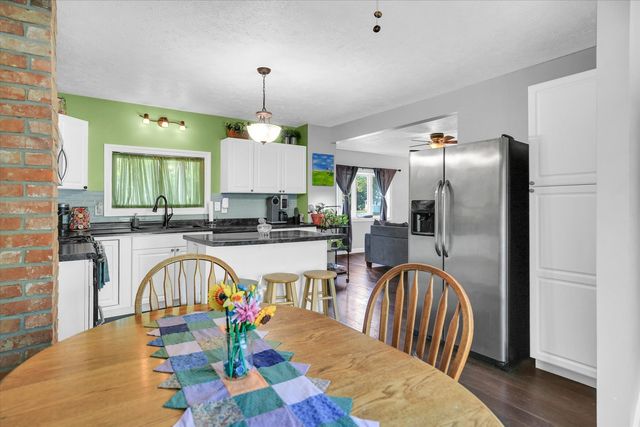 641 E Center Street, Paxton, IL 60957