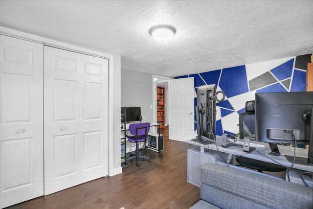 641 E Center Street, Paxton, IL 60957