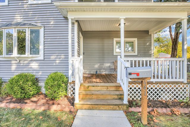 641 E Center Street, Paxton, IL 60957