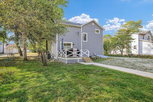 641 E Center Street, Paxton, IL 60957