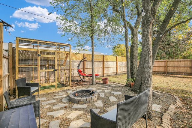 641 E Center Street, Paxton, IL 60957