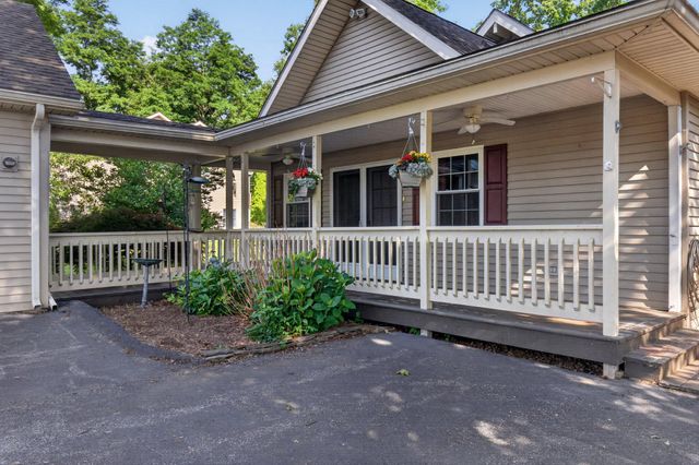 15 HOWARD DR, East Berlin, PA 17316