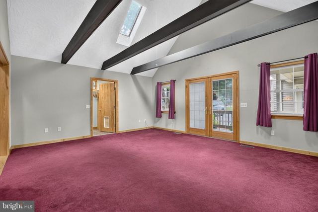 15 HOWARD DR, East Berlin, PA 17316
