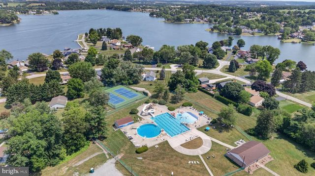 15 HOWARD DR, East Berlin, PA 17316