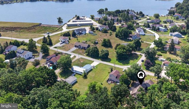 15 HOWARD DR, East Berlin, PA 17316