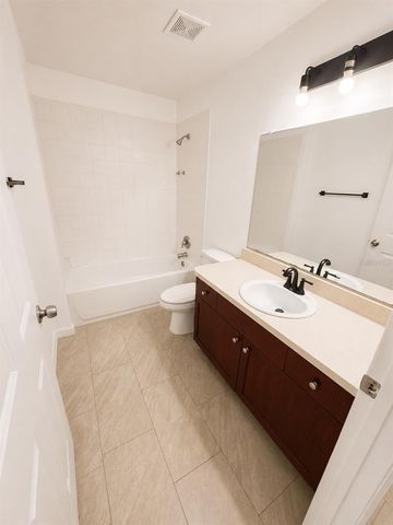 3019-3019 WALNUT COURT, Leesburg, FL 34748