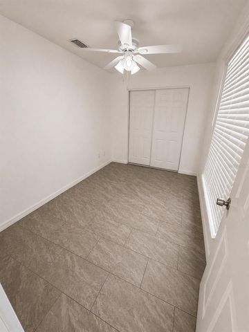 3019-3019 WALNUT COURT, Leesburg, FL 34748