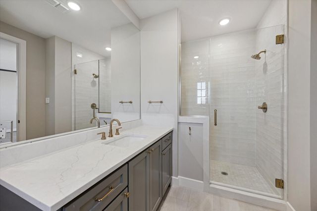 5989 Brazos Bow Way, Washington, TX 77880