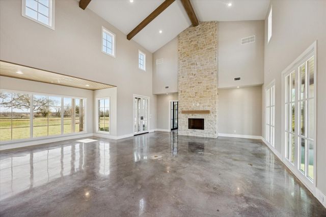 5989 Brazos Bow Way, Washington, TX 77880