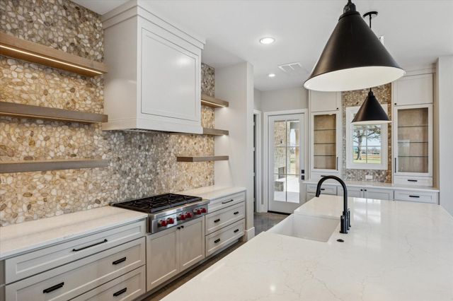 5989 Brazos Bow Way, Washington, TX 77880