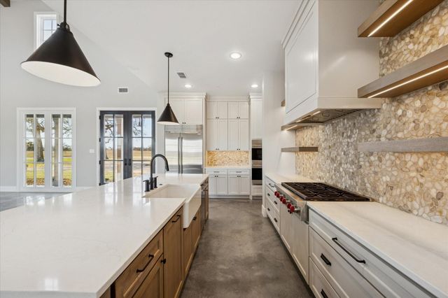 5989 Brazos Bow Way, Washington, TX 77880