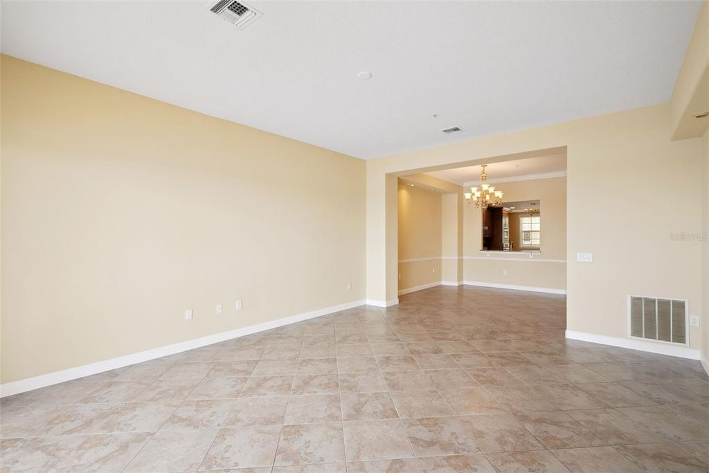 Image 21 of property listing at 8743 THE ESPLANADE 34, Orlando, FL 32836