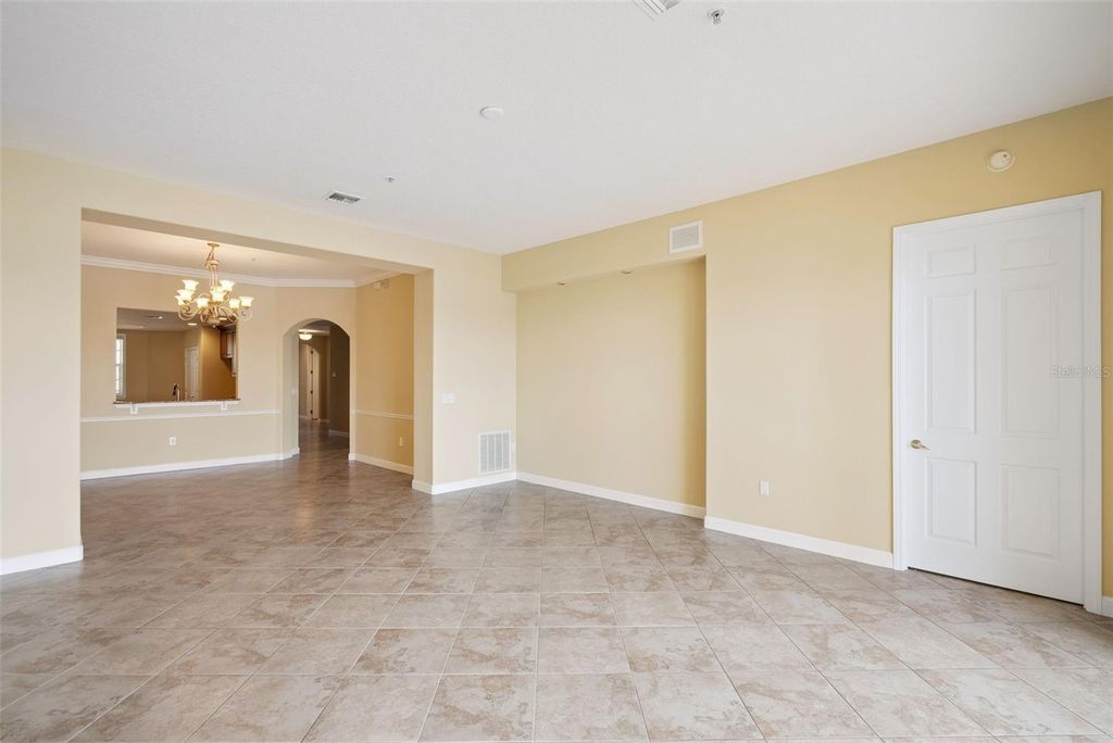 Image 22 of property listing at 8743 THE ESPLANADE 34, Orlando, FL 32836