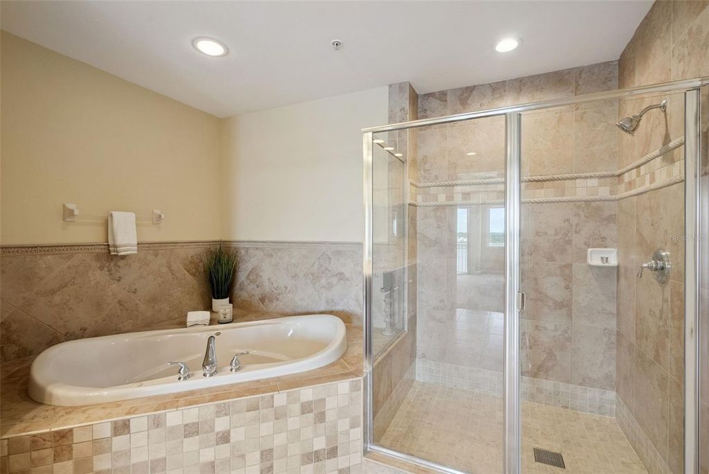 Image 31 of property listing at 8743 THE ESPLANADE 34, Orlando, FL 32836