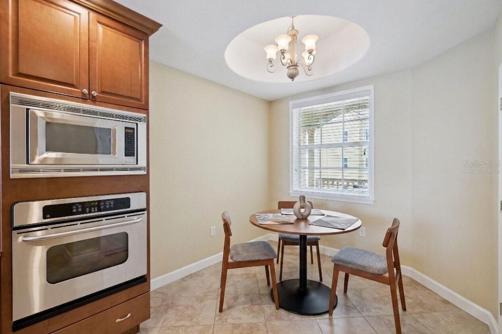 Image 9 of property listing at 8743 THE ESPLANADE 34, Orlando, FL 32836