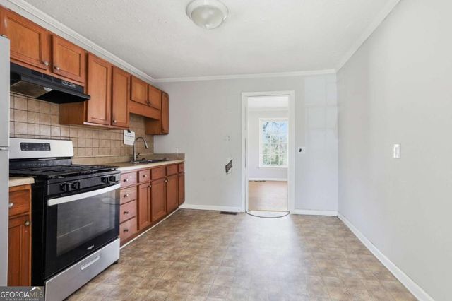 780 South Avenue, Forest Park, GA 30297