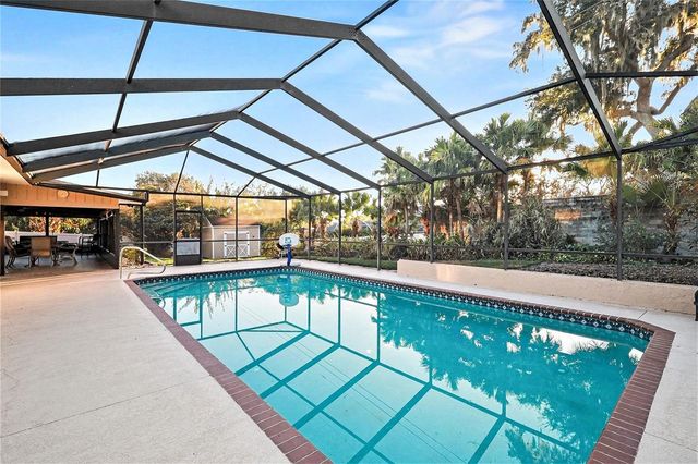 5033 FAIRFAX W, Lakeland, FL 33813