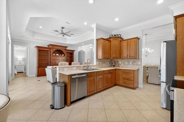 7613 Greenbrier Circle, Port St Lucie, FL 34986