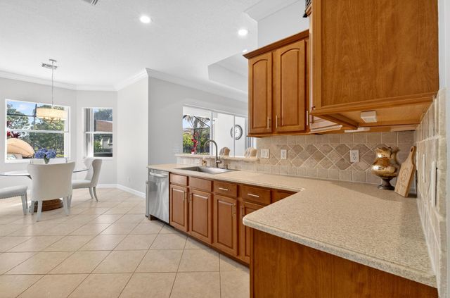 7613 Greenbrier Circle, Port St Lucie, FL 34986