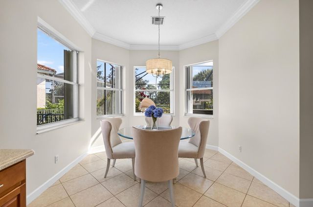 7613 Greenbrier Circle, Port St Lucie, FL 34986