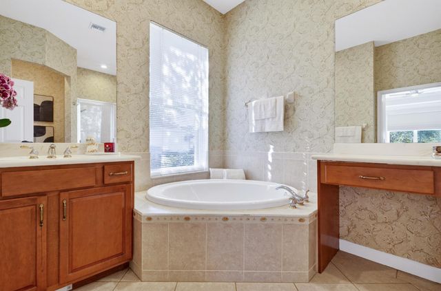 7613 Greenbrier Circle, Port St Lucie, FL 34986