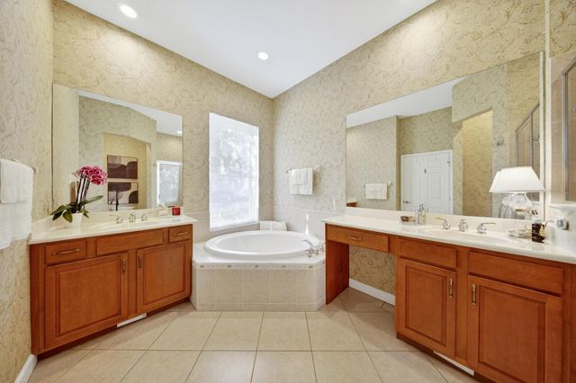 7613 Greenbrier Circle, Port St Lucie, FL 34986