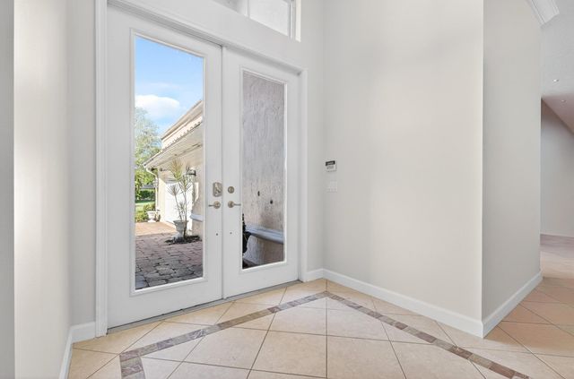 7613 Greenbrier Circle, Port St Lucie, FL 34986