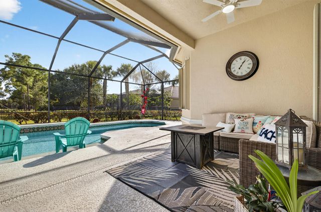 7613 Greenbrier Circle, Port St Lucie, FL 34986