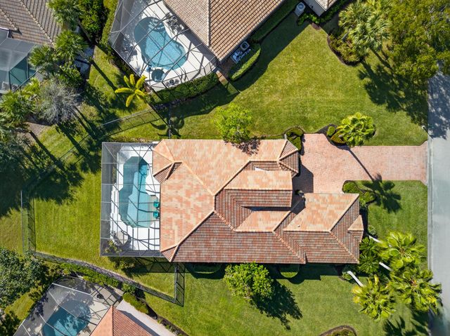 7613 Greenbrier Circle, Port St Lucie, FL 34986