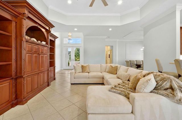 7613 Greenbrier Circle, Port St Lucie, FL 34986