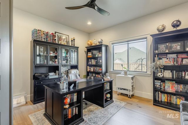 11500 N 17th Way, Boise, ID 83714