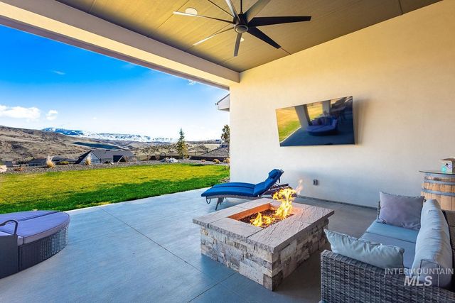 11500 N 17th Way, Boise, ID 83714