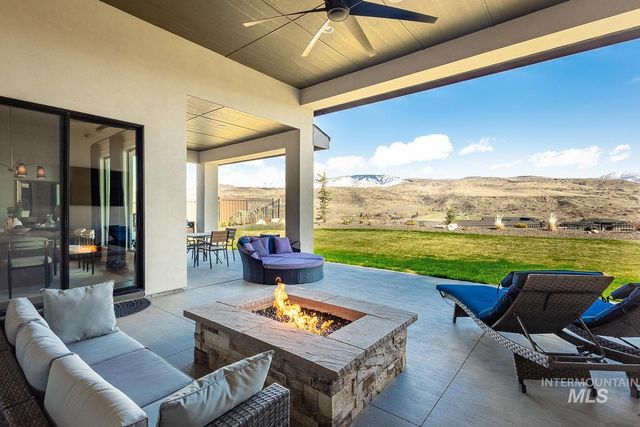 11500 N 17th Way, Boise, ID 83714