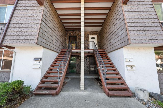 1716 N Pettet Dr, Spokane, WA 99205