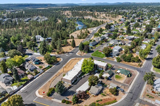 1716 N Pettet Dr, Spokane, WA 99205