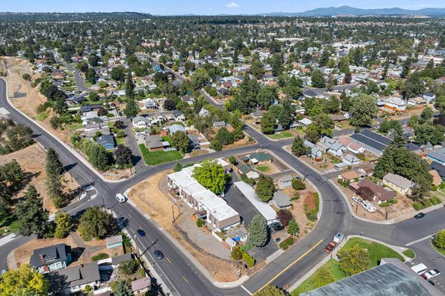 1716 N Pettet Dr, Spokane, WA 99205
