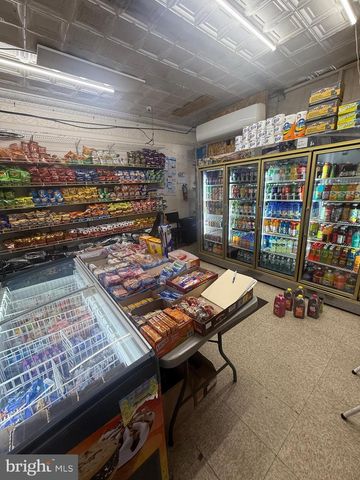 446 W YORK ST, Philadelphia, PA 19133