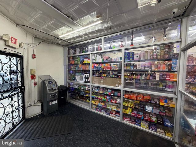 446 W YORK ST, Philadelphia, PA 19133