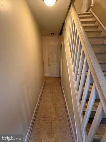 446 W YORK ST, Philadelphia, PA 19133