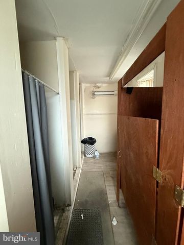 446 W YORK ST, Philadelphia, PA 19133