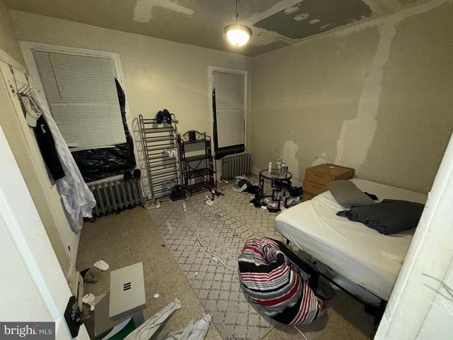 446 W YORK ST, Philadelphia, PA 19133