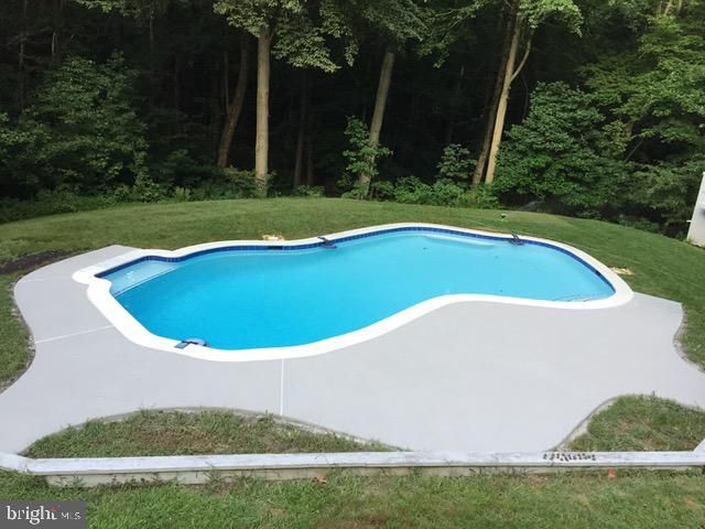 3400 CHURCHILL CT, Owings, MD 20736