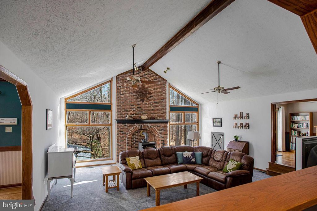 Image 15 of property listing at 3400 CHURCHILL CT, Owings, MD 20736