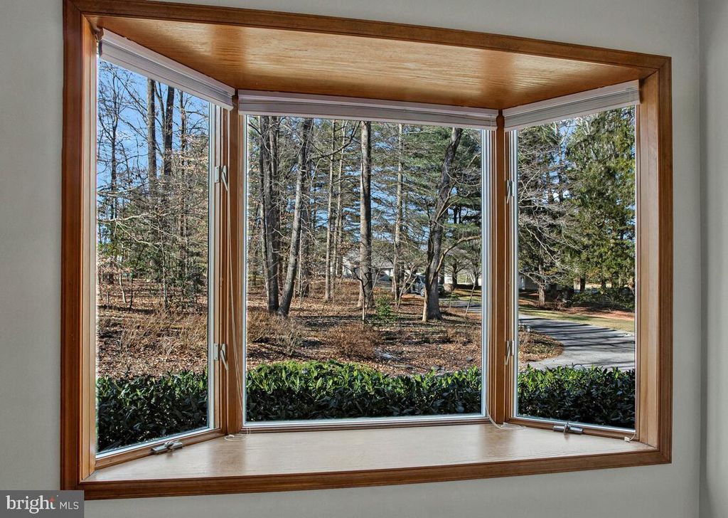 Image 22 of property listing at 3400 CHURCHILL CT, Owings, MD 20736