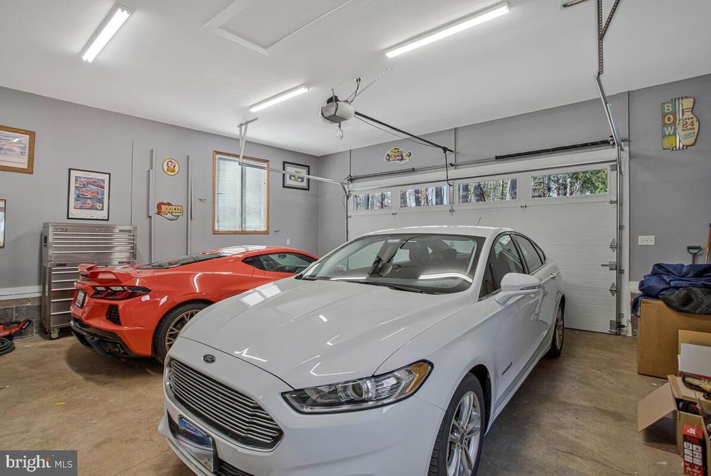 Image 35 of property listing at 3400 CHURCHILL CT, Owings, MD 20736